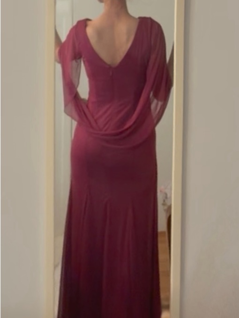 Azazie Belladonna Stretch Burgundy Mermaid Scoop
Pleated Mesh Dress